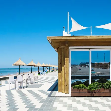 Hotel Playa De La Luz 4*