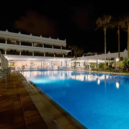 Playa De La Luz Hotel