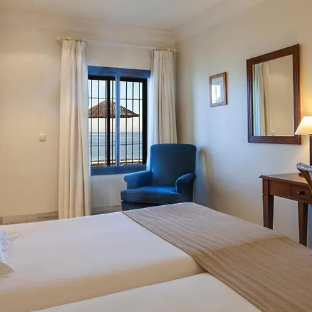 Playa De La Luz Hotel