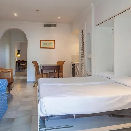 Playa De La Luz Hotel 4*